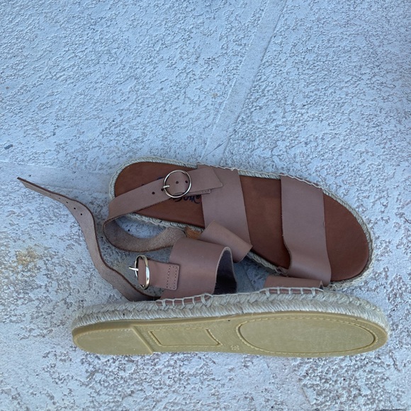 New Dalsom made in Spain sandals size 8M color multi - Picture 2 of 8